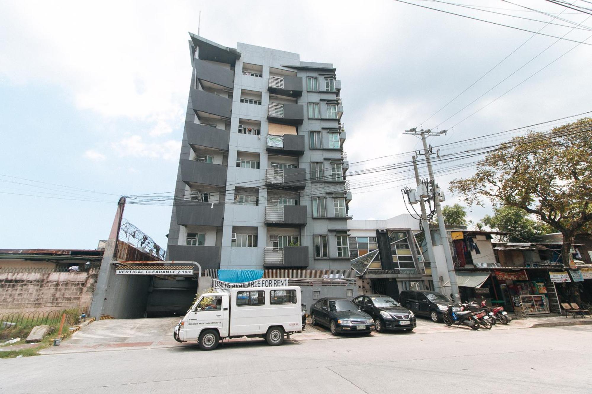 Reddoorz Plus At Banawe Quezon City Exterior photo